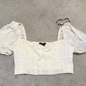 Forever 21 Eyelet Puff Sleeve top
